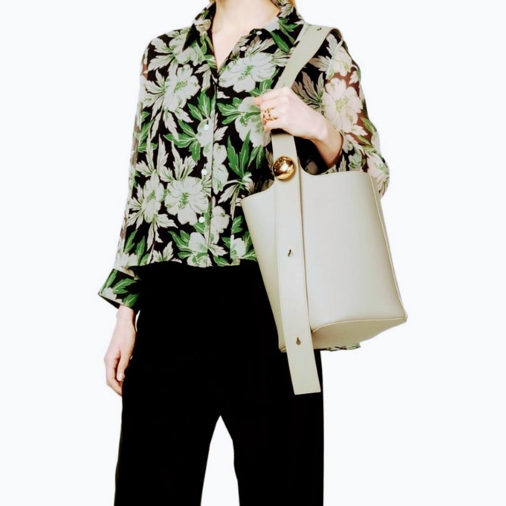 Cream Genuine Leather Loewe Pebble Shoulder Bag